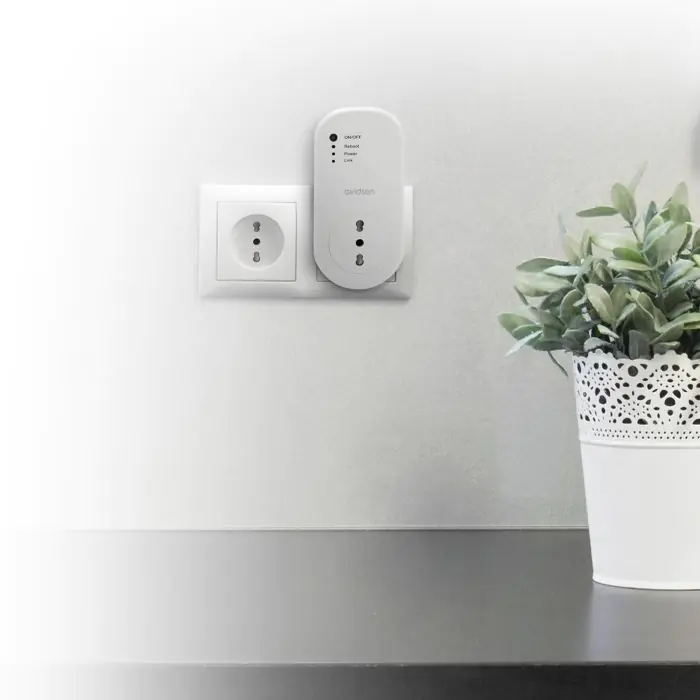 Hama Smart Hub gateway WiFi connesso (Matter, Zigbee, Thread, compatibile con controllo vocale Alexa, Google Assitant e Apple Siri), bianco